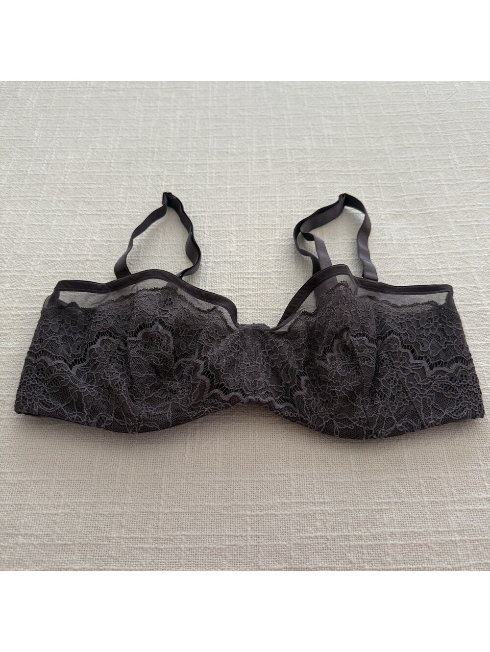 Victoria’s Secret 36DD Unlined Strapless Grayish Purple Underwire Bra
